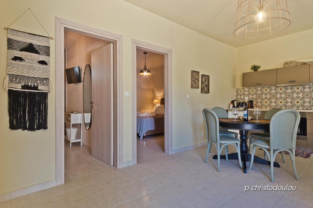 Elaia Villas อาโมปี ภายนอก รูปภาพ